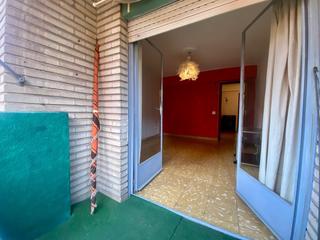 Pis en Barrio Benicalap. Amplio piso para reformar en benicalap, valencia