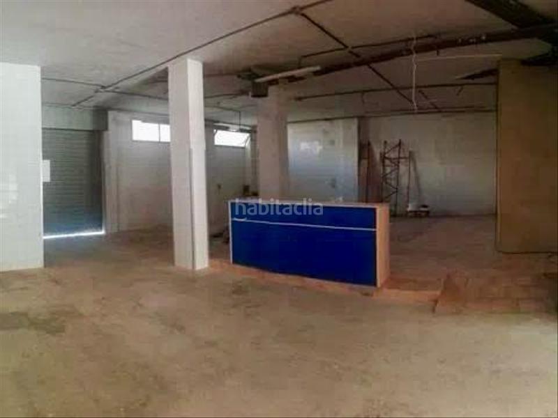 Foto 098e4930-400f-4e56-95f3-86e5efedfef0. Local comercial a Marxalenes Valencia