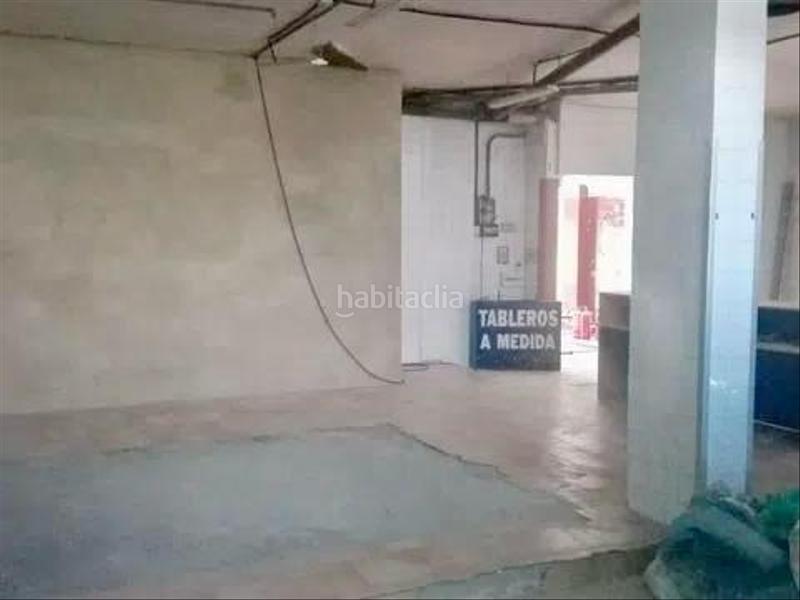 Foto 1f6f3554-f24f-48db-880b-055d2ca1c9ad. Local comercial a Marxalenes Valencia