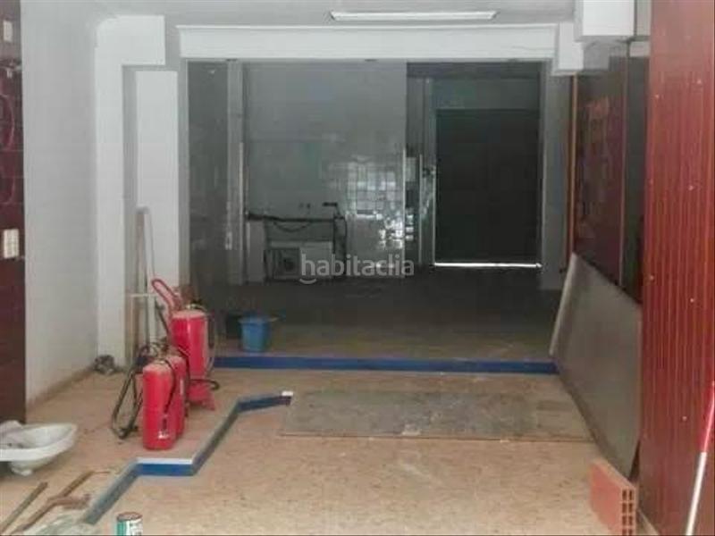 Foto 31f895ff-8fc3-45d0-9b75-a0c654b54104. Local comercial a Marxalenes Valencia
