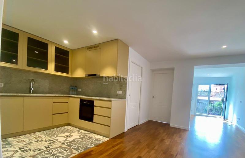 Foto d9e05ca9-6a11-4450-a9c9-1411c08d4065. Flat with heating in Trinitat Valencia