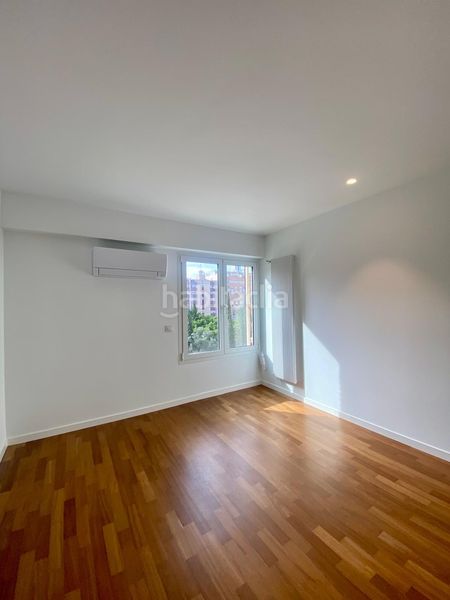 Foto 45f4d84e-0052-42b8-b377-7db82603de99. Pis a Trinitat Valencia