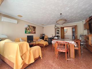 Appartement à Plaza Xúquer. Estupendo piso en venta en paiporta  zona la florida