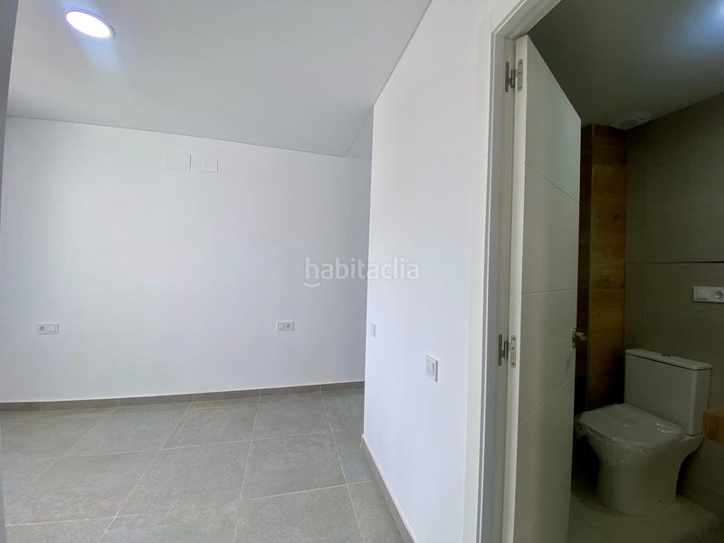 Foto c5da97a1-191c-4ccc-bed2-766d57042619. Àtic a Centro puerto Sagunt