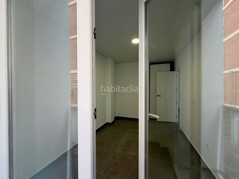Foto c7f4af4a-9747-4173-86d6-321b275864f1. Pis a Centro puerto Sagunt