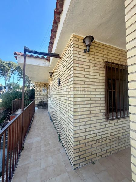 Foto 98c1fbfd-2092-4186-b394-8ab90e919934. Xalet amb aparcament piscina a La Cañada Paterna