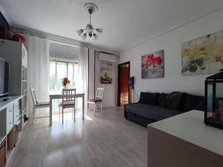 Flat in Les Tendetes - Avenida Burjassot. Amplio piso en valencia  les tendetes