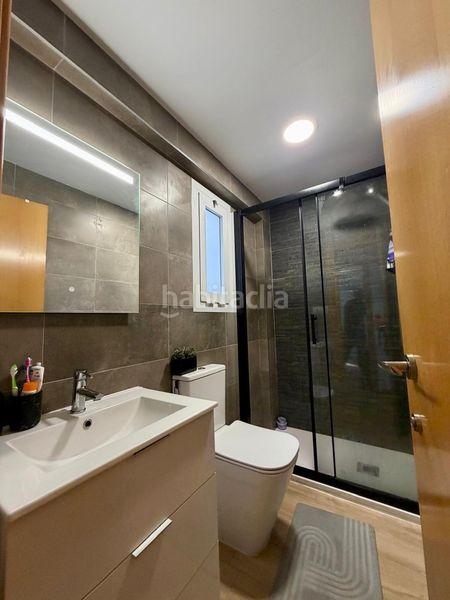 Foto 05f9b1ca-7b1e-40f6-a6b0-15b69fb6f599. Pis a Benimàmet Valencia