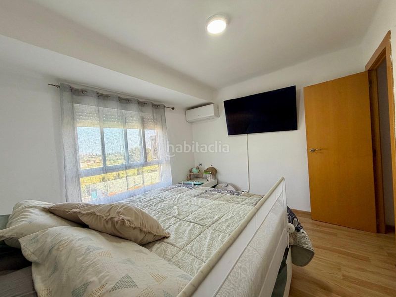 Foto 41dd3d14-5438-408d-aab1-997d32cded32. Pis a Benimàmet Valencia