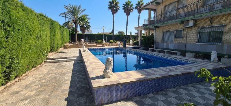 Foto bc1f032e-1d81-4f06-9029-4ffacd256498. Xalet amb aparcament piscina a Monserrat