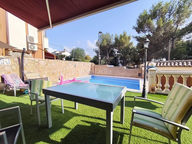 Foto fe1dc5de-a1fc-479d-819e-a94365157b85. Casa adossada amb aparcament piscina a El Vedat - Santa Apolonia Torrent