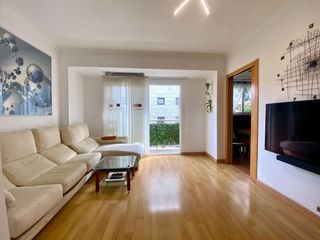 Appartamento in Les Tendetes - Avenida Burjassot. Piso exterior junto a los jardines del turia