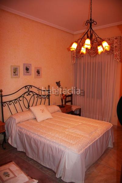 Foto 242a9eb7-93c7-45dd-847e-37645dc92391. Chalet mit heizung parking pool in Pedanías - Extrarradio Albacete