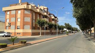 Etagenwohnung  Avenida reina sofa. Piso la roda