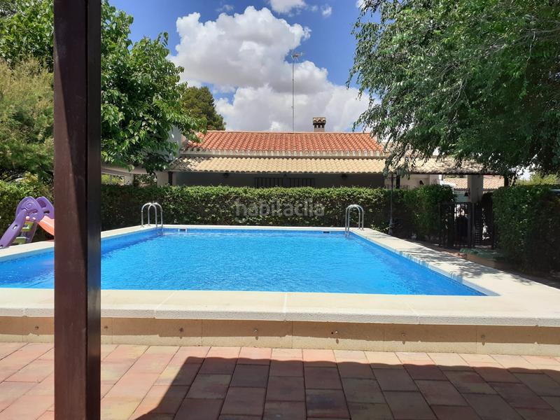 Foto 48cd2d9f-920c-46e1-9980-4b4277126a13. Chalet mit kamin heizung parking pool in Pedanías - Extrarradio Albacete