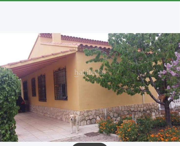 Foto af40bc41-3684-4b34-a98f-f3f73f969707. Chalet en calle e 47 en Pedanías - Extrarradio Albacete