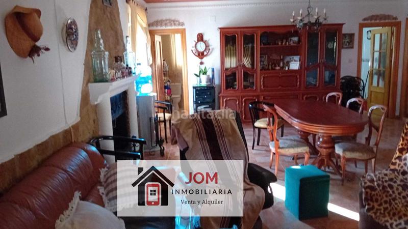 Foto 02597dc3-f05f-4fa7-99e0-a5bdc494c00a. Chalet avec cheminée chauffage parking piscine dans Albacete