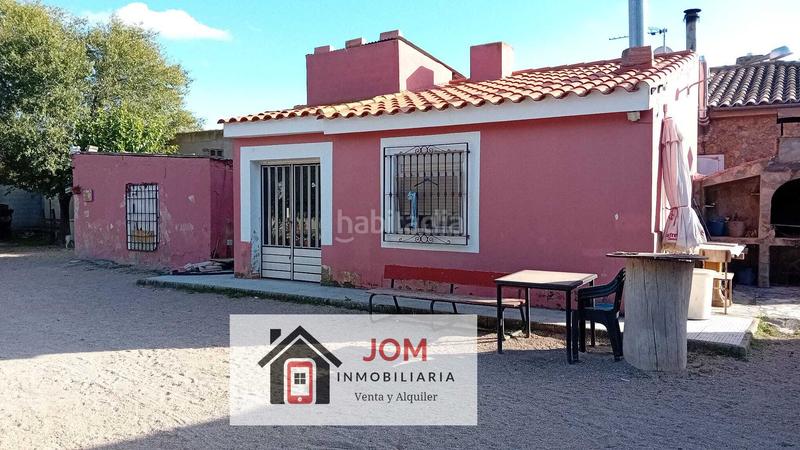 Foto 0d3278b6-62f5-4406-a95b-3fa902505018. Chalet con camino riscaldamento parcheggio piscina in Albacete