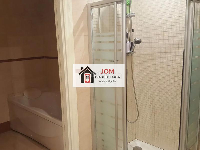 Foto d6cbad55-af49-4445-bfc0-24c131a340f8. Pis amb calefacció aparcament a Parque Sur Albacete