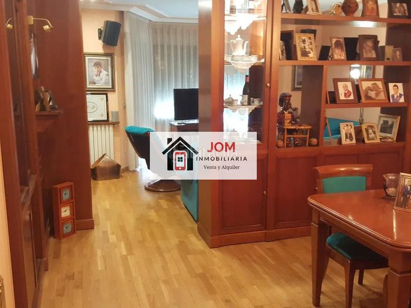 Foto f41bd0e4-a596-4768-8c93-e7807fbf9edb. Pis amb calefacció aparcament a Parque Sur Albacete