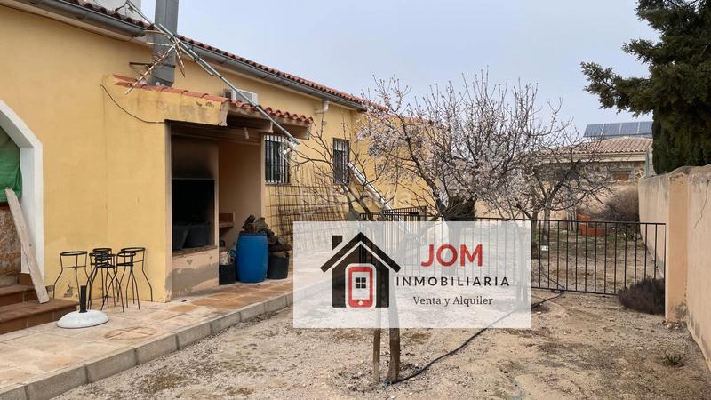 Foto 20d6f50c-ed49-4de5-8629-edd50a449d42. Chalet mit kamin parking pool in Pedanías - Extrarradio Albacete