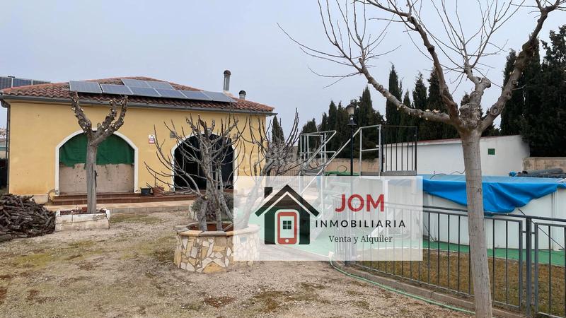 Foto 3fae13e3-c384-4088-8692-eddd385a26b5. Chalet with fireplace parking pool in Pedanías - Extrarradio Albacete