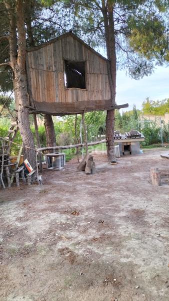 Foto d77ddf58-7bb1-43c0-a788-e3a80ed45f0e. Chalet con camino parcheggio in Pedanías - Extrarradio Albacete