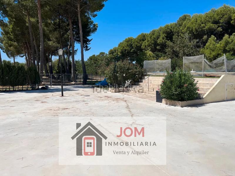 Foto 565ce4c0-4a7a-4137-bb36-444aa6f82545. Chalet mit kamin heizung parking pool in Pedanías - Extrarradio Albacete