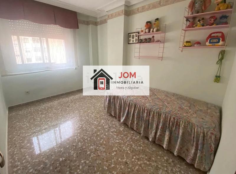 Foto b64aa8a5-8451-43e9-88fa-a53484655098. Appartement dans calle luis badía 85 dans Ensanche - Franciscanos Albacete