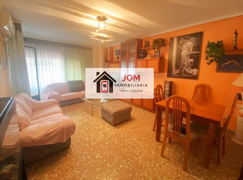 Foto f0fc9c8d-5af4-485d-8b32-fd879d9cf010. Flat in calle luis badía 85 in Ensanche - Franciscanos Albacete