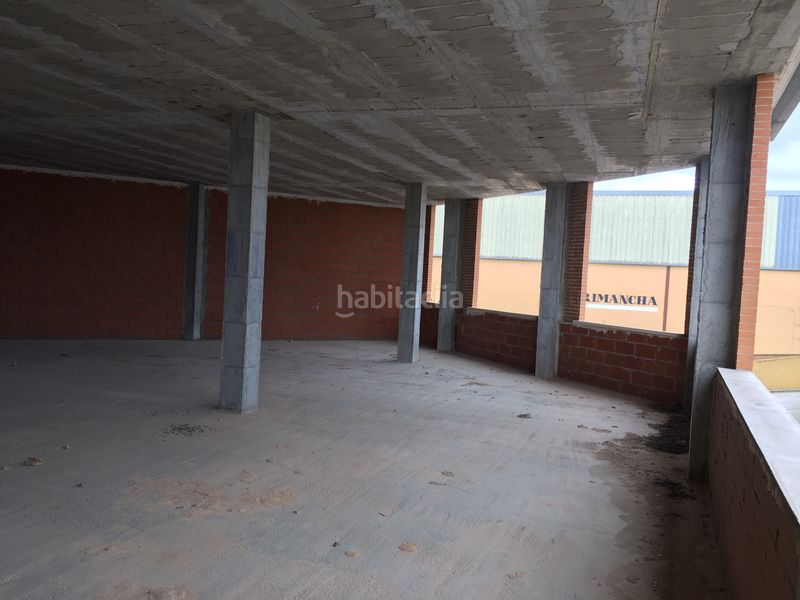 Foto bbbaf461-55c9-441a-9302-8e06fad622ab. Bâtiment à usage industriel dans Roda (La)