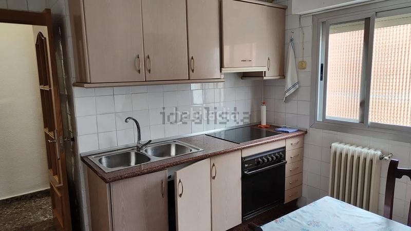 Foto 1a5cefd6-c7a4-435f-9ebf-f13c659c3aa7. Appartamento con riscaldamento parcheggio in Centro Albacete