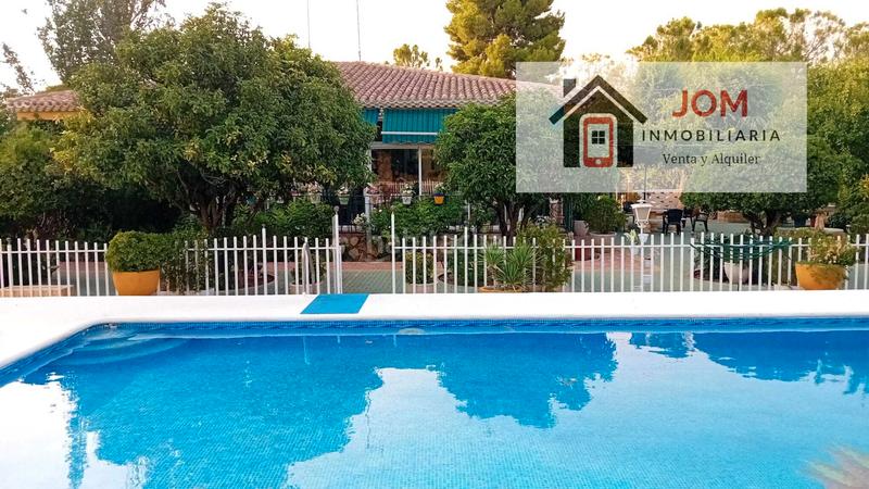 Foto fabe2d36-dbb9-46bd-80b7-2265fab62349. Chalet con parcheggio piscina in Pedanías - Extrarradio Albacete