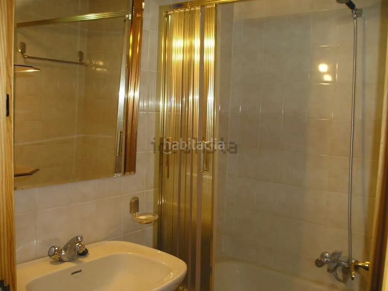 Foto b2f8380a-e271-4a9b-931f-772ea0ccfdef. Appartamento in calle blasco ibáñez 16 in Centro Albacete