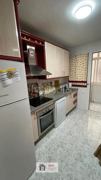 Foto 0ab603e7-db2b-4145-9f17-6bc8c311dbd9. Pis amb calefacció aparcament a La Milagrosa Albacete