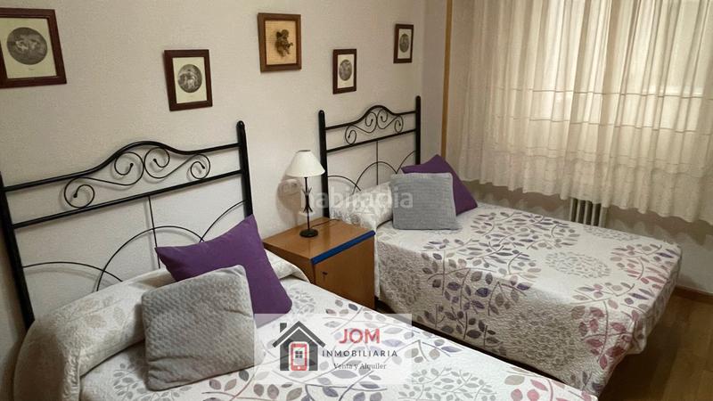 Foto 7e11c617-cf8b-4784-b80b-cb9aae58f4ba. Pis amb calefacció aparcament a La Milagrosa Albacete