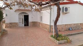 Chalet en Pedanías - Extrarradio. Chalet los prados