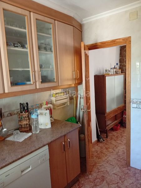 Foto 1d5c4f87-ddac-4d00-902d-050a8d70396a. Chalet mit kamin heizung parking pool in Pedanías - Extrarradio Albacete