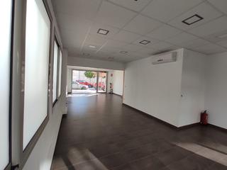 Lloguer Local Comercial a Bigues i Riells. Local en alquiler  muy bien ubicado en bigues i riells