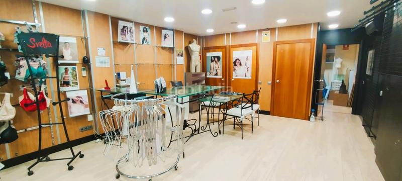 Foto 2c668857-f03d-466f-bbc0-2e267764a137. Local comercial  en venta en Granollers nord Granollers
