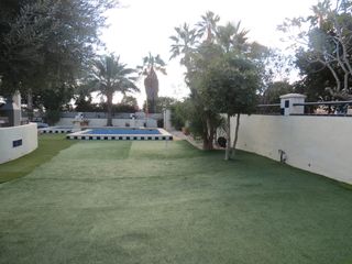Xalet a Baños y Mendigo. Chalet de 4 dormitorios en venta en baños y mendigo, murcia