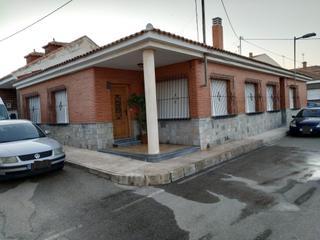 Casa a schiera en Lobosillo. Casa planta baja de 4 dormitorios en venta en lobosillo, cartage
