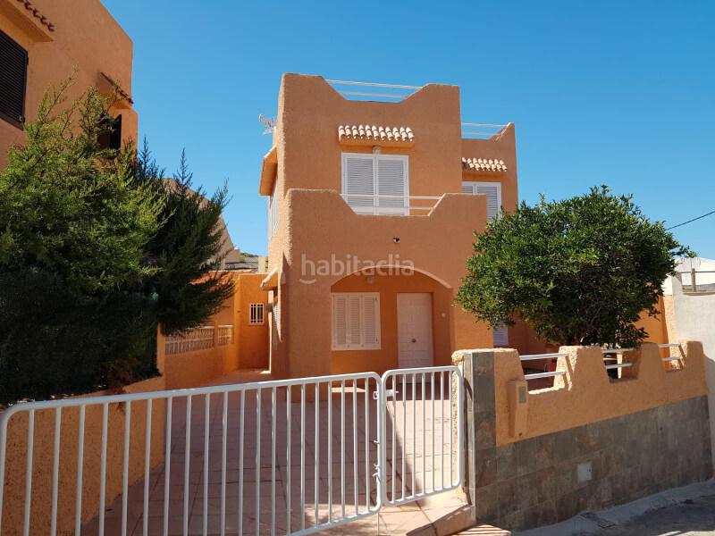 Foto b2780265-aefd-4c73-b3c5-d5dc2abc2030. Maison dans Perín Cartagena