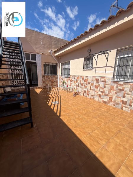 Foto be3b1f09-2a5d-4b57-9ae0-c8a132ac3f13. Xalet amb calefacció aparcament piscina a La Puebla Cartagena