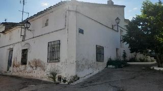 Appartamento  Diseminados. Vivienda en la puerta de segura