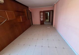 Piano terra  Sissia. Piso en calle nueva, villa del río