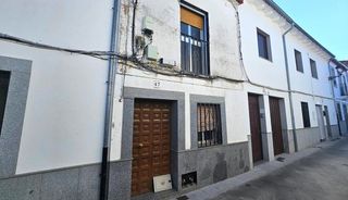 Casa  Arriba. Casa adosada en calle arriba dos torres