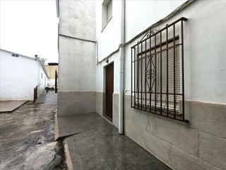 Pis  Álamos. Piso en venta en lucena
