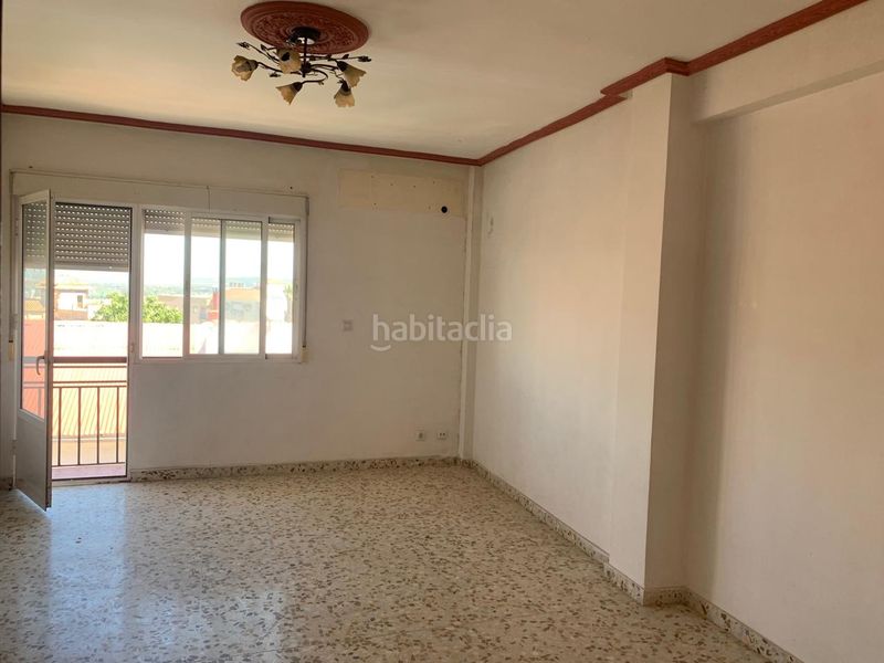 Foto cb7b199b-5b56-45a2-910b-217a9fce2d95. Pis a Mengíbar