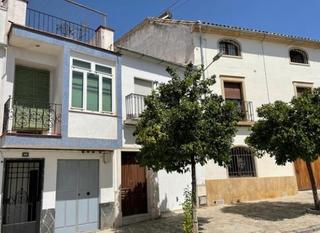 Piano terra  De munda. Venta de piso en plaza de munda 22 planta planta baj n 22 montil